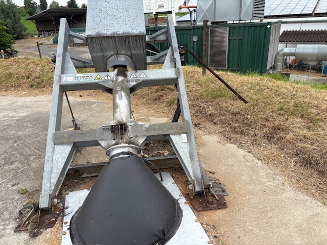 gazoszczelny montaz mieszadla – Biogazownia Biogaz Energy Poland Gazoszczelny montaż mieszadła biogazownia Biogaz Energy Poland