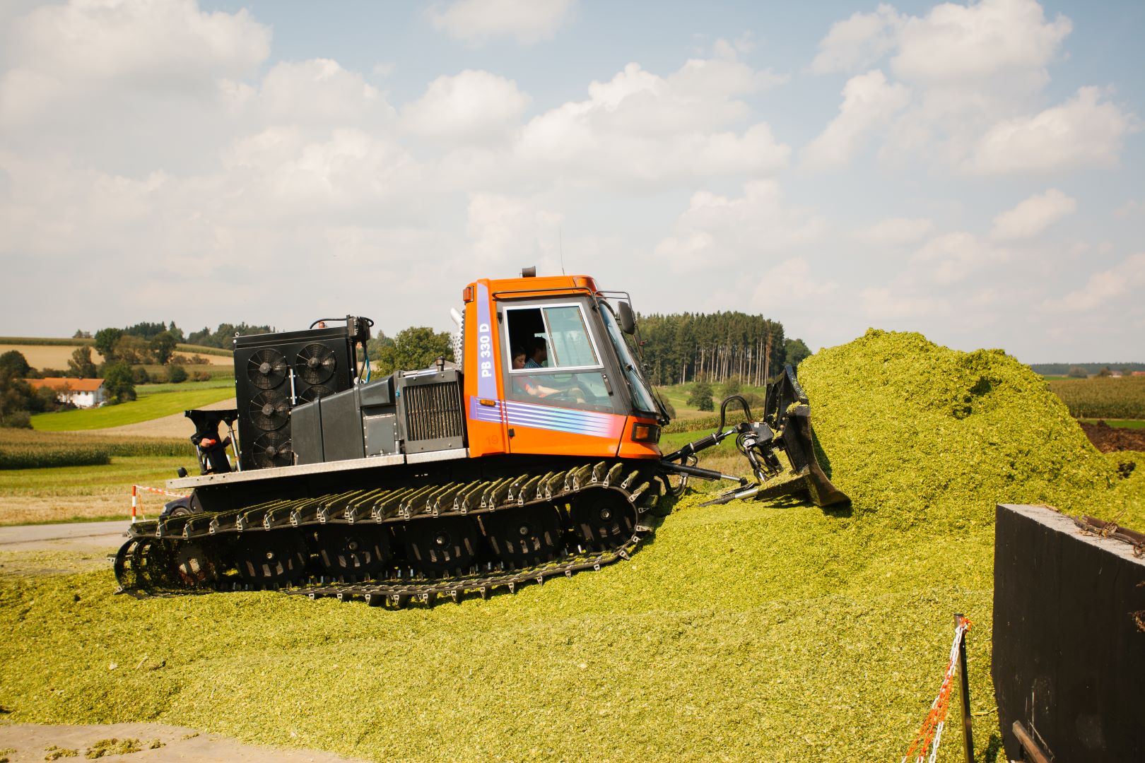 Kiszonka z traw silos warunki beztlenowe biogazownia Biogaz Energy Poland