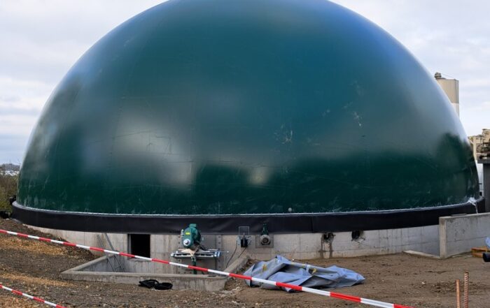 Podwójna membrana ciśnieniowa na zbiorniku magazynie gazu biogazownia Biogaz Energy Poland