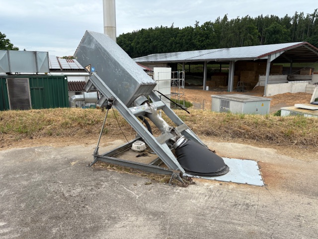 prosty servis mieszadla bez dzwigu i otwierania kopuly gazowej – Biogazownia Biogaz Energy Poland Prosty serwis mieszadła bez dźwigu i otwierania kopuły gazowej biogazownia Biogaz Energy Poland